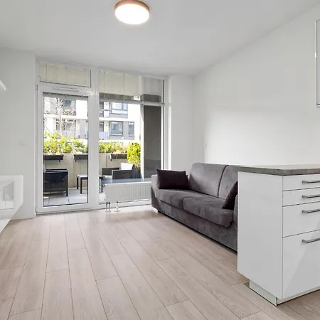 Ahoj Park, Terrace Vibes Studio, Private Parking Pressburg