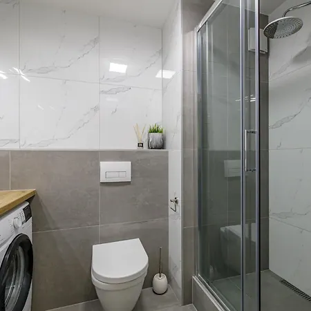 Apartment Ahoj Park, Terrace Vibes Studio, Private Parking *